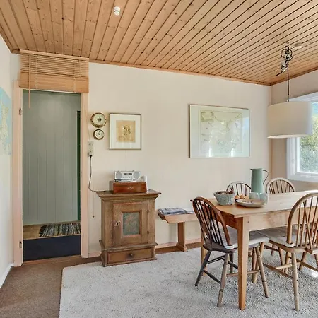 Holiday home Awesome In With Kitchen Farevejle